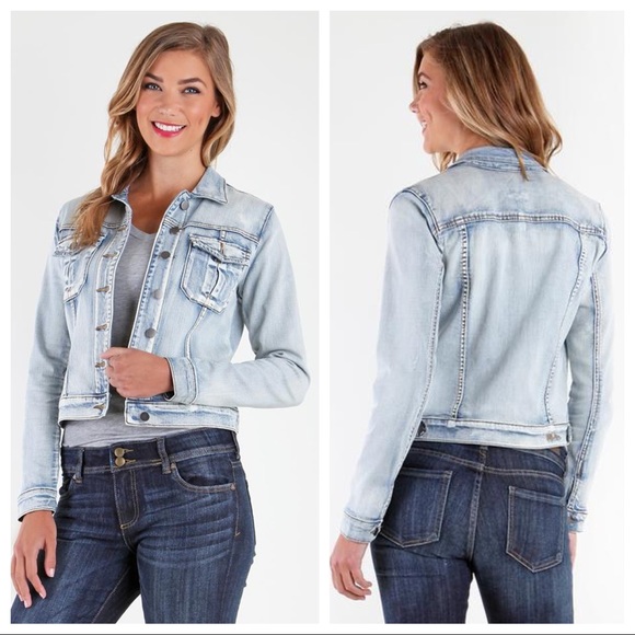 Kut from the Kloth Jackets & Blazers - KUT from the Kloth Amelia Denim Jean Jacket M